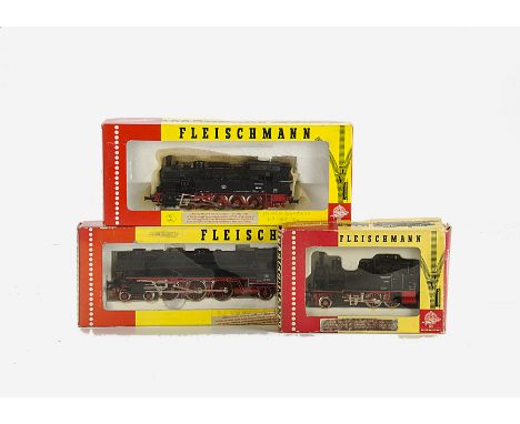 Fleischmann HO Gauge German Steam Locomotives, all in DB black/red livery, comprising ref 4170 a 4-6-2 with tender no 01 220,