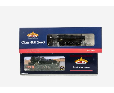 Two Bachmann OO Gauge BR Black Locomotives and Tenders, comprising ref 32-251 'WD Austerity' class 2-8-0 no 90275 in plain bl