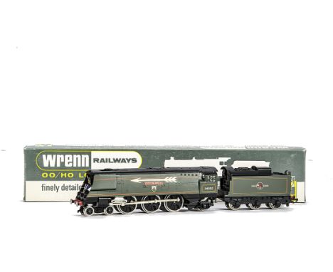 A rare Wrenn 00 Gauge W2266/A Bullied 'Spam Can' BR 'City Of Wells' Golden Arrow Locomotive and Tender Running Number 34092, 