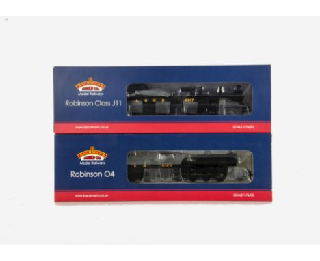 Two Bachmann OO Gauge LNER Locomotives and Tenders, comprising ref 31-003 class O4 2-8-0 no 6190, together with ref 31-318 cl