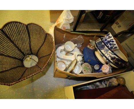 Box of ceramics Coronation ware, lamp shade etc