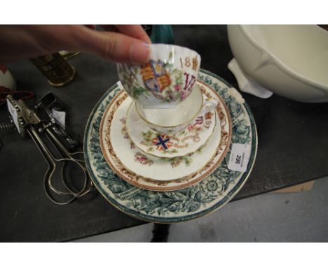 Queen Victoria Diamond Jubilee 1897 - 2 sets of Cups, Saucers &amp; Plates &amp; 2 Cabinet Plates (A/F)