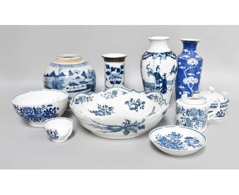 An Collection of 18th Century Worcester Porcelain, including "Telephone Box" pattern vase, crescent mark, 20.5cm, a moulded j