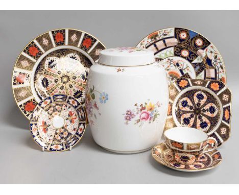 A Set of Six Royal Crown Derby Dinner Plates, decorated in Imari pattern '1128', 26.5cm diameter, together with a trio in the