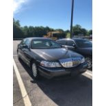 Lincoln Signature L Town Car, Miles = 70,912, Year 2005, Vin #MLNHM81W85Y624979