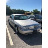 Lincoln Signature L Town Car, Miles = 143,561, Year 2005, Vin #MLNHM81WX5Y609786, Flat Right Front