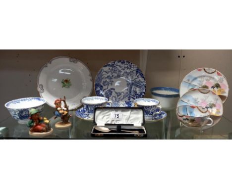 A mixed lot of pottery, porcelain, red Mikado Hummel figures, silver spoon, cabinet plate