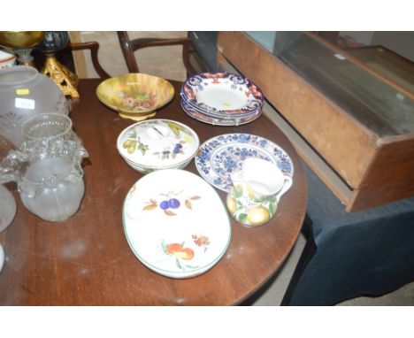 A Royal Winton floral decorated bowl  AF; three Royal Crown Derby bowls; a Royal Worcester "Evesham" pot and cover and simila