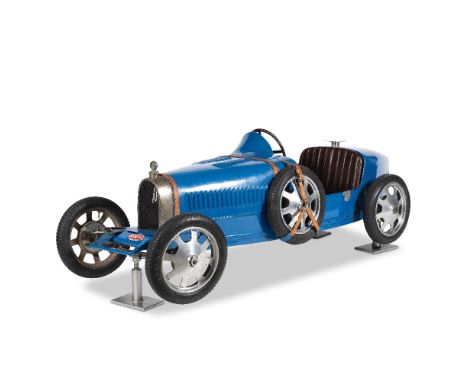Baby Bugatti Type 52• Chassis no. 454• 12-volt electric engine• Dunlop Cord Balloon tyres• Eligible for Little Big MansThe au