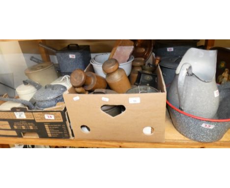 Painted enamel kitchen wares including pans, lidded dishes, jugs, etc., along with various other kitchenalia items (8)
