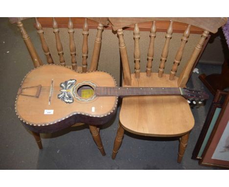 VINTAGE ACOUSTIC GUITAR (A/F)