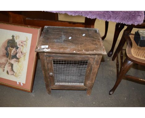 SMALL VINTAGE MEAT SAFE