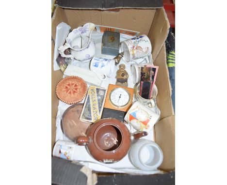 BOX CONTAINING VARIOUS CERAMICS AND VINTAGE SUNDRIES