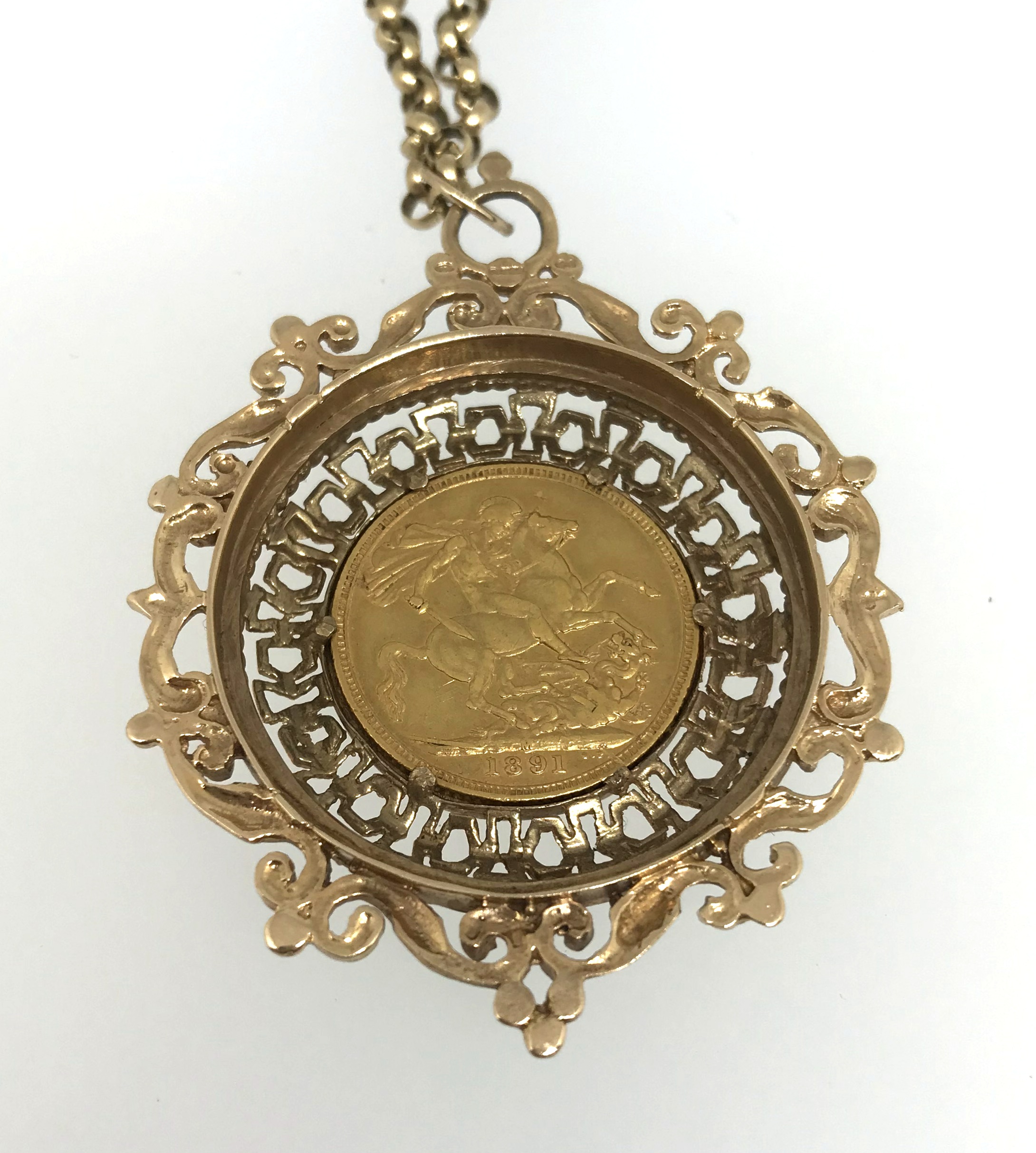 A full gold sovereign pendant chain set with Victoria 1891 sovereign ...