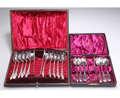 A GOOD SET OF TEN VICTORIAN SILVER TEASPOONS by John Round &amp; Son Ltd, Sheffield 1895, cased with tongs en suite; together