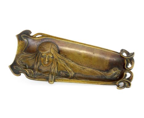 JUGENDSTIL FEDERSCHALEO. Götsch Deutschland um 1900 Patinierte Bronzeschale mit Frauenbildnis im Relief. Verso signiert und d