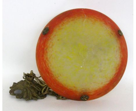 JUGENDSTIL HÄNGELAMPEMuller frères, Croismare um 1930 Farblose Glasschale mit orangen und weissen Pulvereinschmelzungen. Kett