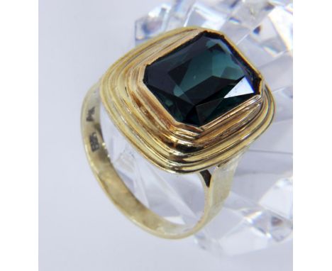 DAMENRING585/000 Gelbgold mit Turmalin. Ringgr. 58, Brutto ca. 5,6g   A LADIES RING 585/000 yellow gold with tourmaline. Ring