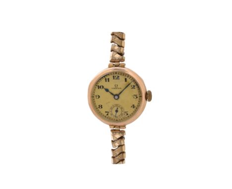 A LADIES OMEGA 9K YELLOW GOLD MANUAL WATCH. VINTAGE COCKTAIL WATCH.Brand: Omega Year: Circa 1930's Movement: Manual Dial: Cha
