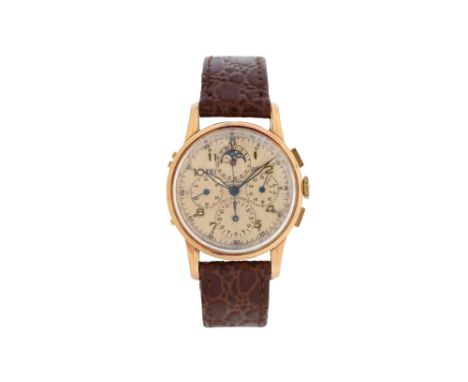 A UNIQUE VINTAGE UNIVERSAL GENEVE MEN’S 18K ROSE GOLD MANUAL CHRONOGRAPH TRIPEL CALENDAR MOON PHASE WRISTWATCH. TRI-COMPAX, T