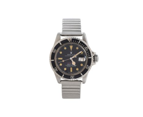 A COLLECTABLE MEN'S ROLEX STAINLESS STEEL AUTOMATIC BRACELET WATCH. SUBMARINER SINGLE RED.Brand: Rolex Model: Submariner Sing