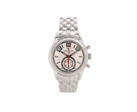 A MEN'S PATEK PHILIPPE STAINLESS STEEL AUTOMATIC CHRONGRAPH TRIPLE CALENDAR BRACELET WATCH. ANNUAL CALENDAR.Brand: Patek Phil