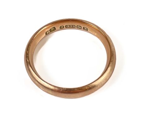 A 1920's 9ct rose gold band ring. Birmingham 1924, size O, 3.95g.