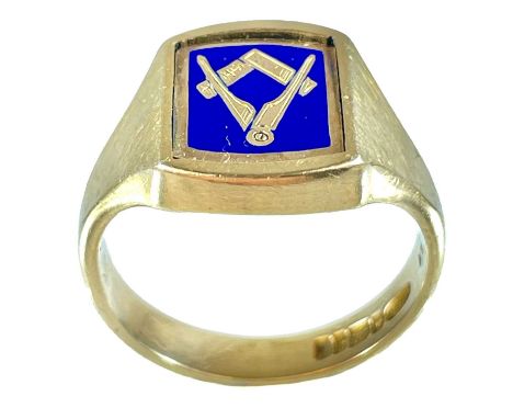 A 9ct hallmarked gold and enamel Masonic swivel signet ring.  London 1973, size M 1/2, 6.7g.