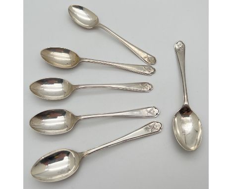 6 Art Deco Walker &amp; Hall silver coffee spoons with crossed golf club emblem to handle finials. Each fully hallmarked to r