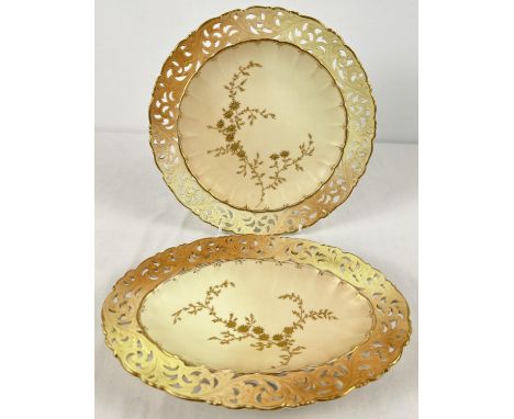 2 late Victorian Grainger &amp; Co Royal Worcester Blush porcelain dishes decorated with gilt floral designs. With pierced de