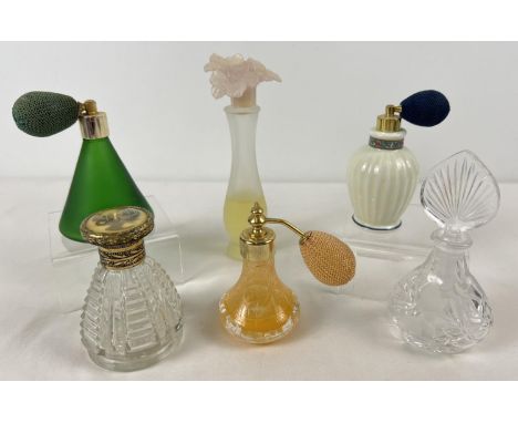 A collection of 6 assorted vintage scent bottles and atomisers. To include clear glass, coloured glass and ceramic examples. 