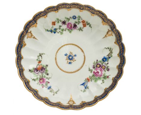 A First Period Worcester 'Royal Marriage' pattern fluted dessert dish: painted with floral bouquets, one pierced by an arrow,