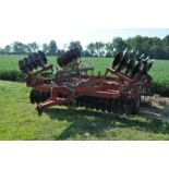 17 ½’ International 475 disc, 7 ½” spacing, 3 bar spike tooth harrow, new bearings and blades