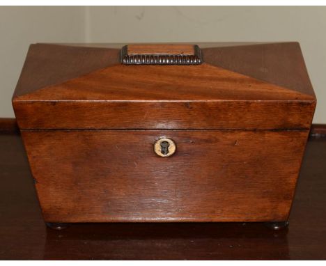 Victorian mahogany sarcophagus shaped tea caddy   Condition: 