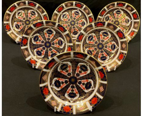 A set of six Royal Crown Derby 1128 shallow bowls, 16.5cm diameter, first quality 