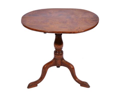 A GEORGE III BURR ELM CIRCULAR OCCASIONAL TABLE on a baluster turned column and tripod base, 72cm wide