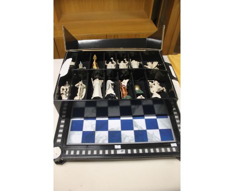 HARRY POTTER CHESS SET AND BOARD