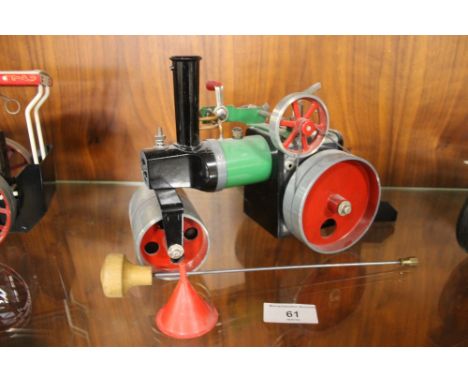 A MAMOD STEAM ROLLER SR1A