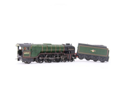 Bachmann Branch Line '00' gauge limited edition 202009 Class A2 4-6-2 Blue Peter locomotive no. 60532, contained within woode