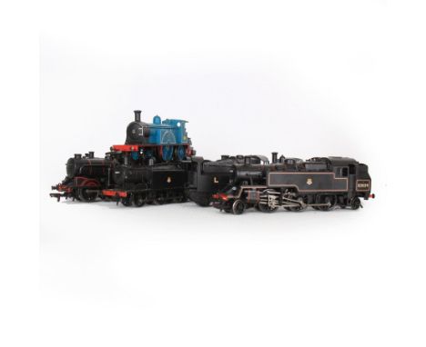 Ten '00' gauge steam locomotives and seven tenders, by various makers including Bachmann and Hornby etc, all unboxed