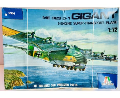 Revell Model Kit 1/72 Scale German Air Force ME 323 D-1 Gigant Aircraft Model Kit Boxed