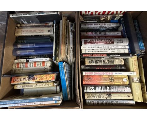 Assorted books on military history and militaria (4 boxes)Sold with all faults not subject to return.  For condition see imag