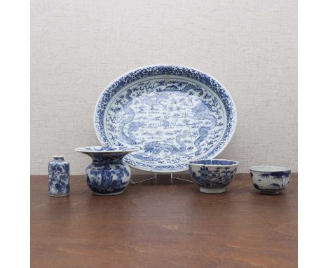 A collection of Chinese blue and white,Guangxu (1875-1908), comprising:a zhadou, the rounded sides rising from a circular foo