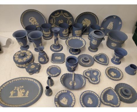 Wedgwood Jasperware items to include five collectors tankards depicting London landmarks, a candlestick, a basket and other i