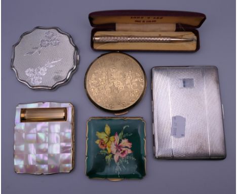 Four vintage compacts, a cigarette case and a Yard-O-Led pencil