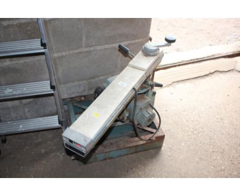 A Dewalt Power Shop circular saw - sold as collector's item