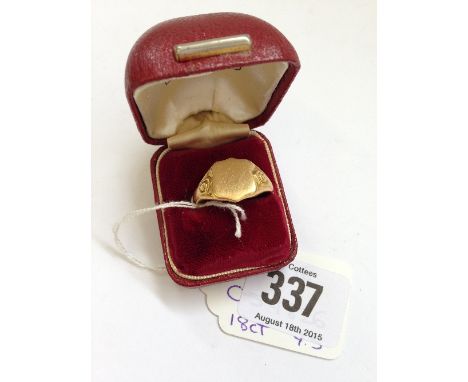 An 18 carat gold Signet ring (7.5 grams).
(C54826)