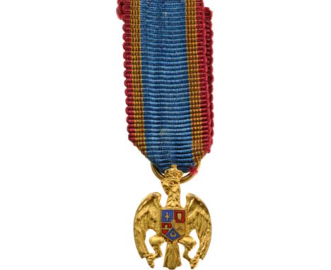 HONOR BADGE OF THE ROMANIAN EAGLE Officer 's Cross Miniature, 4th Class, instituted in 1933. Breast Badge, 17x12 mm, gilt Cop