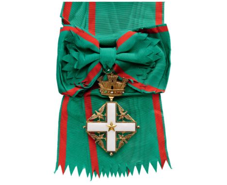 ORDER OF MERIT OF THE ITALIAN REPUBLIC Grand Cross Badge, 1st Class, 1st Type, instituted in 1951. Sash Badge, 70 mm, gilt Si