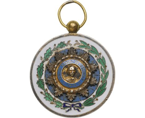 ORDER OF CARLOS MANUAL CESPEDES 4th Class Officer Decoration, instituted in 1926. Breast Badge, 35 mm, gilt Silver, maker’s m